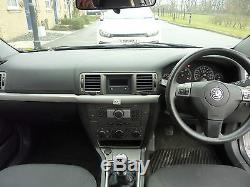 2006 Vauxhall Vectra Club 1.9 Cdti Diesel 6 Speed Manual 5 Door Hatchback Silver
