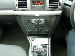 2006 Vauxhall Vectra Club 1.9 Cdti Diesel 6 Speed Manual 5 Door Hatchback Silver