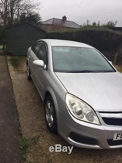 2009 58 Vauxhall Vectra exclusive 1.9 CDTI 120 hatchback in silver
