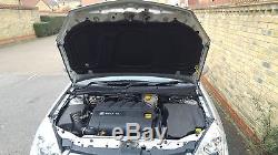 2009 Vauxhall Vectra 1.9cdti AUTO 17500miles FSH