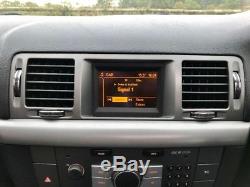 Vauxhall Vectra 1.9 CDTI. 12 Months Mot. DAB Stereo. 6 CD Changer. Sunroof
