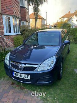 Vauxhall Vectra 1.9 CDTI Exclusive Estate 8v 120ps Reg. Date 05-09-08