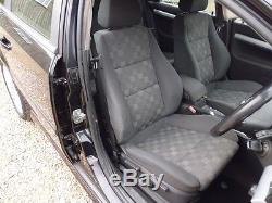 Vauxhall Vectra 1.9 SRI CDTi 5d manual Black