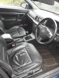 Vauxhall Vectra Elite Estate. 3.0 cdti V6 Isuzu Engine Sat Nav. Leather heated