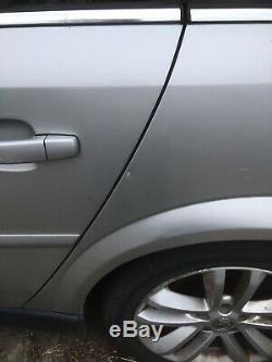 Vauxhall Vectra SRi NAV 1.9 CDTi Estate 2008 Failed MOT(brake pipes & emissions)
